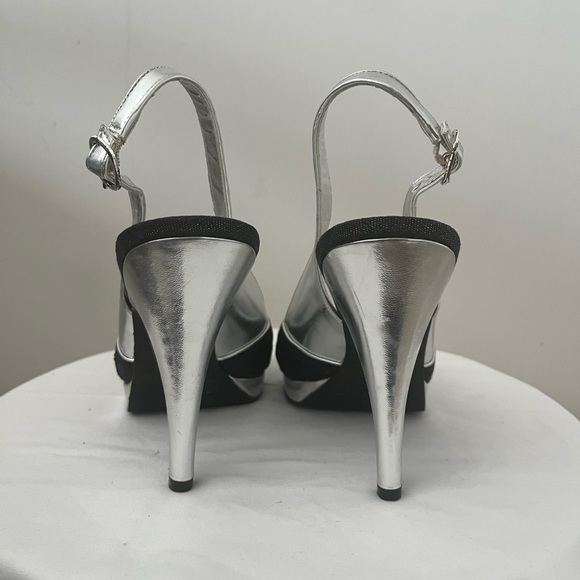 BCBG Paris Ostrica Hills Shoes in Black & Silver Women's sz EU 39 US 8 - Picture 2 of 8